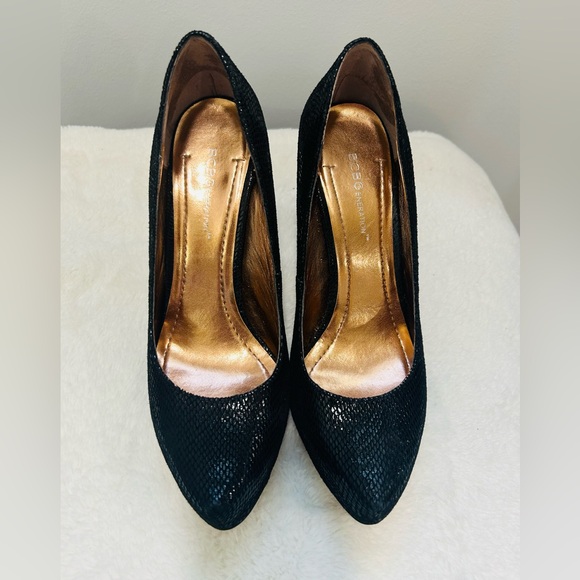 BCBG platform shoes, size 7.5, BLACK, heel 5', Worn once, good condition. - Picture 3 of 11